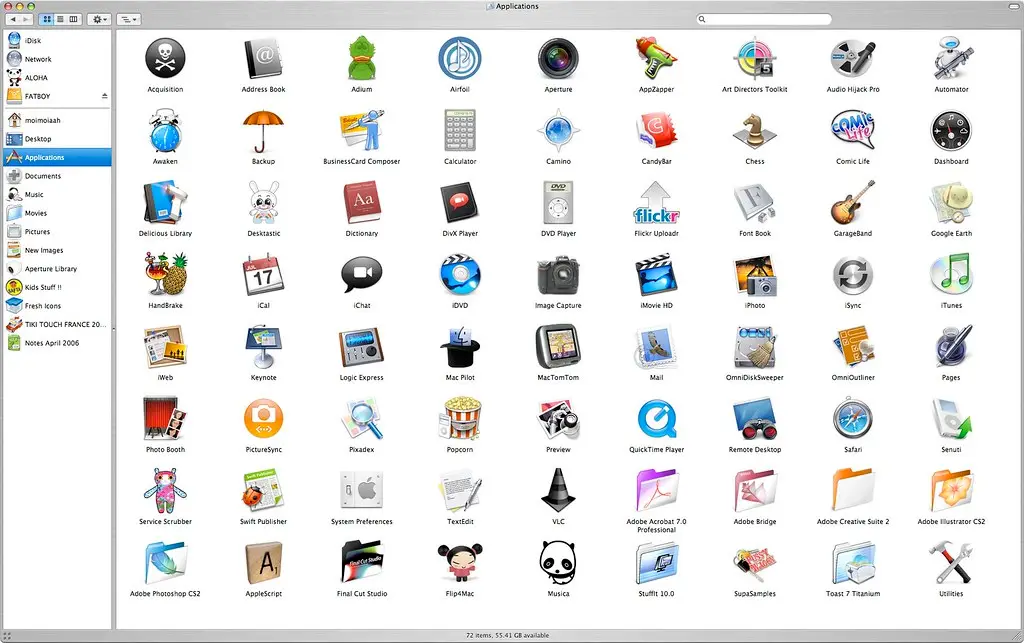 Cover image for macOS Tahoe 26: Liquid Glass, a Phone App, and What Else Is New